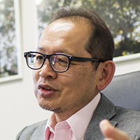 Prof. Takashi MAENO