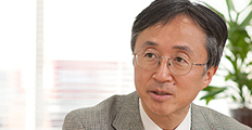 春山真一郎