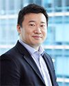 山田 世智 氏