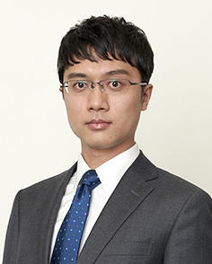 星野 卓也 氏